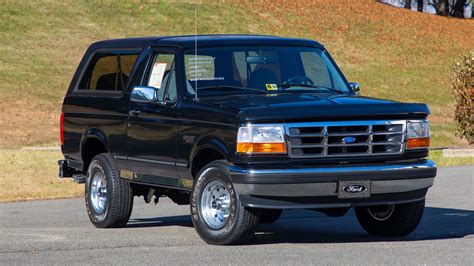 After the first generation of the <strong>Bronco</strong> was introduced as a competitor to compact SUVs (including the Toyota Land Cruiser FJ40, Jeep CJ-5 and International Harvester Scout), the succeeding four generations of the <strong>Bronco</strong>. . Ford bronco forum